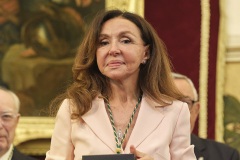 Dña. Esther Koplowitz
