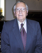 Fernando Reinoso Suárez